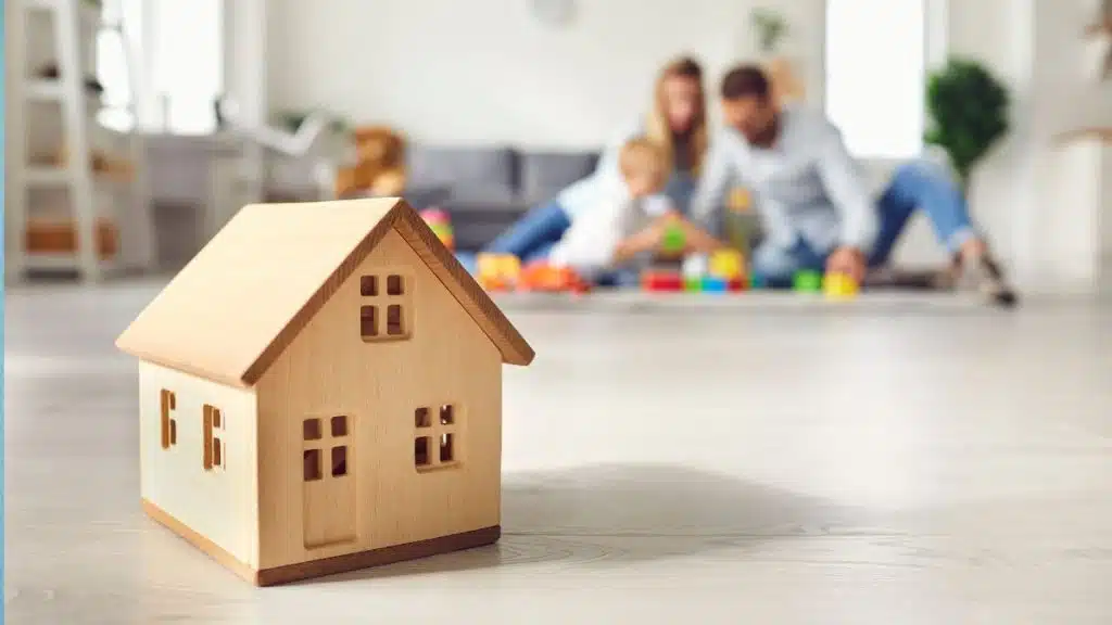 How to Adjust Your Family Budget in the U.S. to Rising Living Costs in 2025: Practical Strategies to Balance Spending and Savings